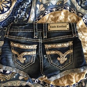 ❌Rock revival shorts ¡TRADED!❌